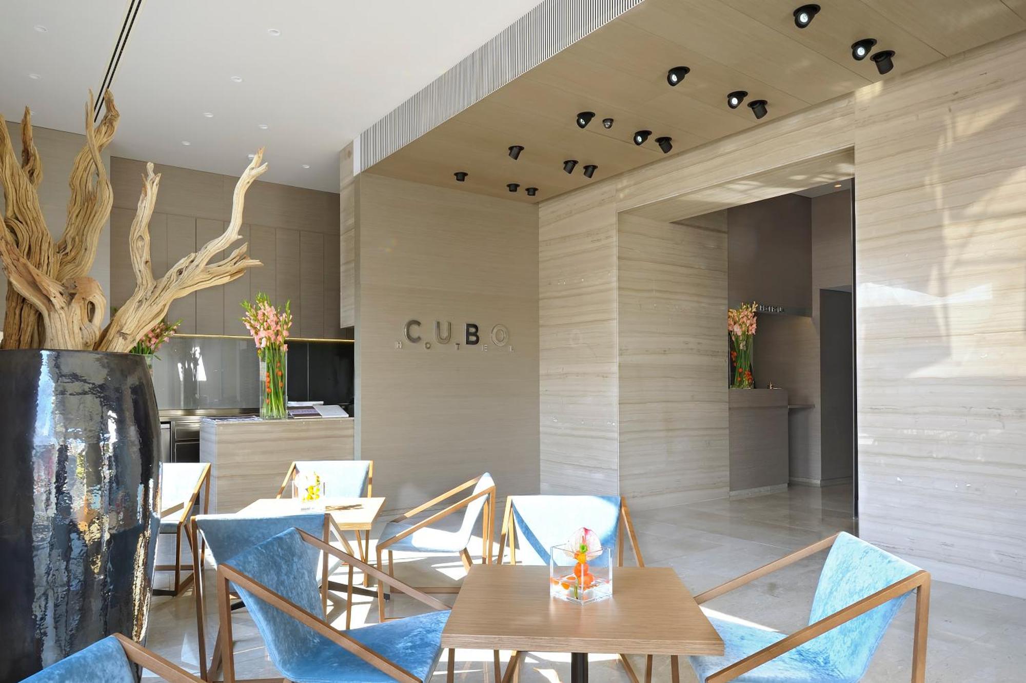 Hotel Cubo Ljubljana Ngoại thất bức ảnh