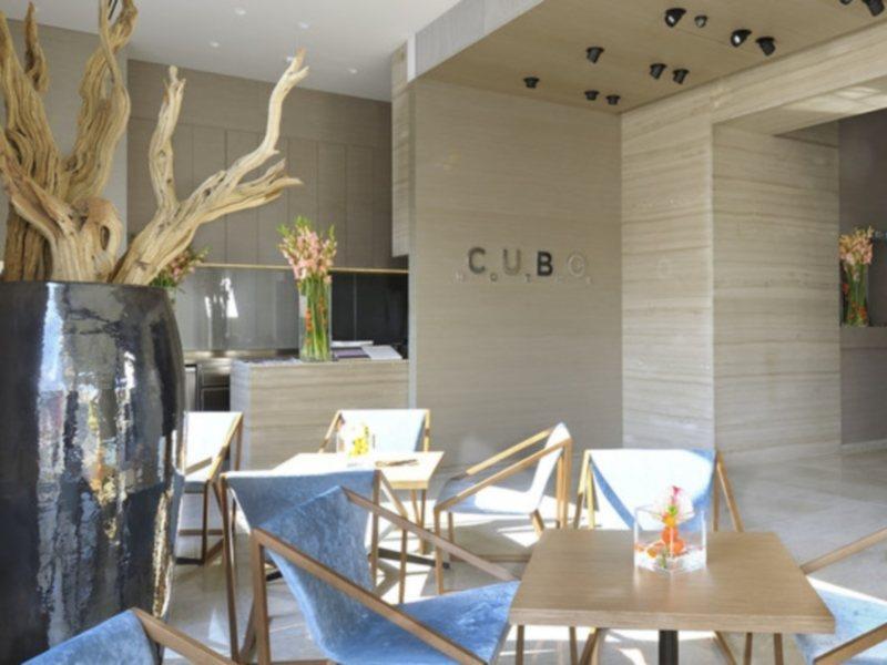 Hotel Cubo Ljubljana Ngoại thất bức ảnh